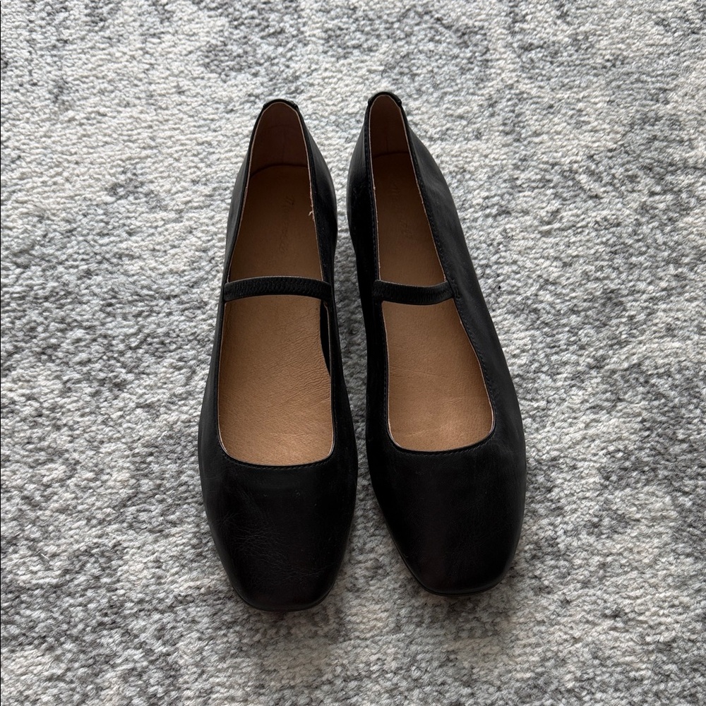 Classic Black Women's Flats